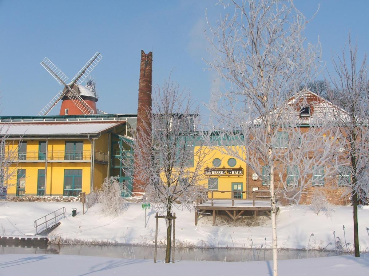 Ferienwohnung A Gaestehaus Muehlenstein Bad Sulze エクステリア 写真